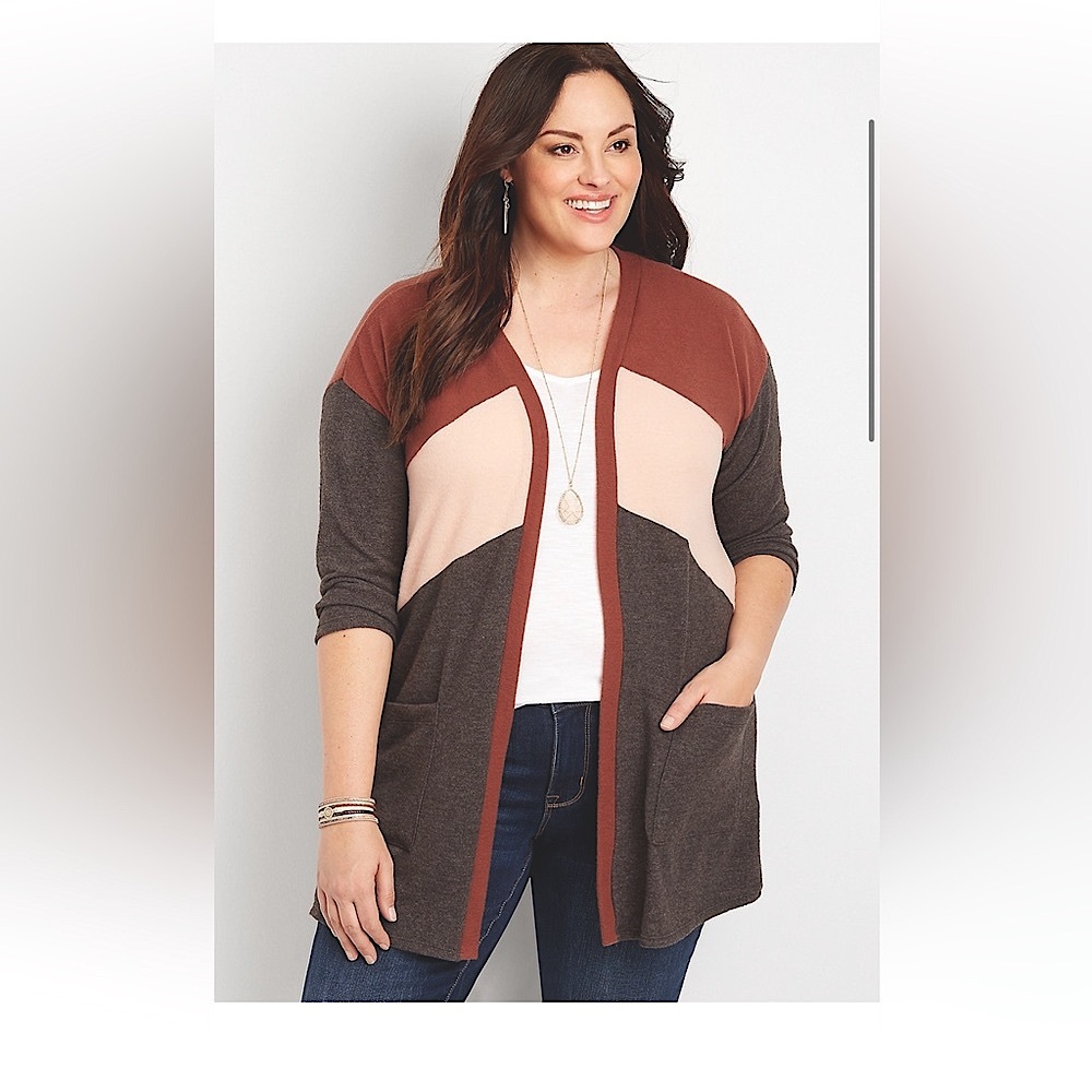 Maurice’s Women’s  3/4 Sleeve Cardigan Sweater Size XS Colorblock